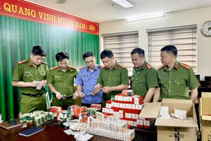 Công an TP Thanh Hoá triệt phá đường dây sản xuất, buôn bán thuốc tân dược giả với quy mô lớn. (Ảnh: CATH).