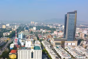 Một góc khu trung tâm của phường Hạc Thành sau sáp nhập.