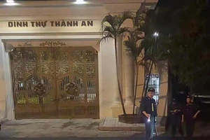 Cảnh sát có mặt tại dinh thự Thành An.