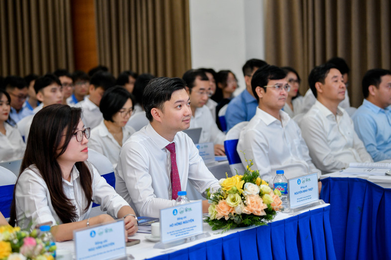 Hội thảo Khoa học trẻ Việt Nam cùng thanh niên trong chuyển đổi số