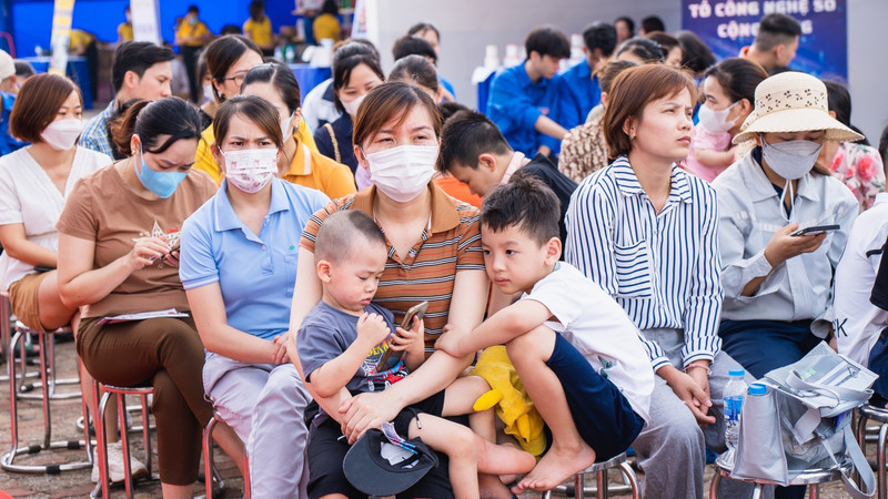 Ngày hội đồng hành cùng thanh niên công nhân