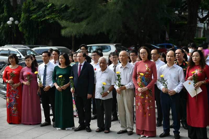 Gần 1.600 tân sinh viên Đại học Văn Hóa chào đón năm học mới