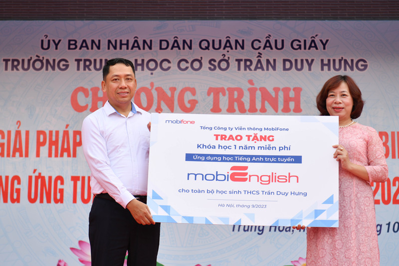 Chính thức ra mắt giải pháp học tiếng Anh trên điện thoại