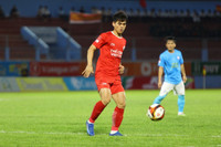 video-bong-da-khanh-hoa-the-cong-viettel-sao-u23-viet-nam-dinh-doat-v-league-dfasdfsadfadfad-1716384240-291-width740height493.jpg