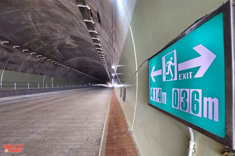 Cao tốc Bắc Nam đoạn Nghi Sơn - Diễn Châu trước ngày thông xe