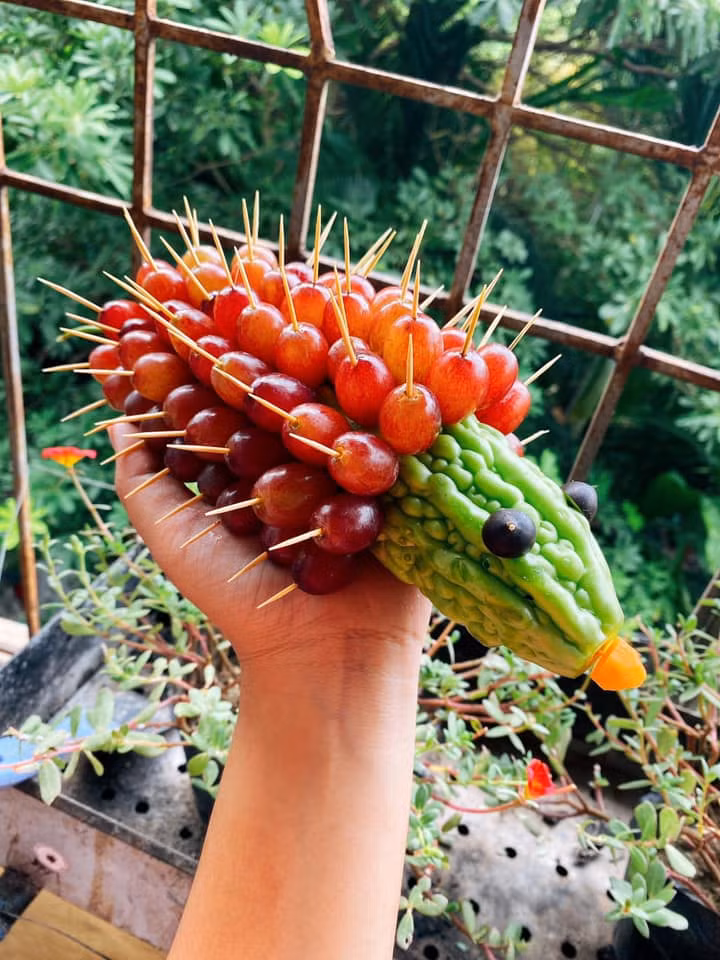 Những mâm cỗ Trung thu khiến nhiều bé 'khóc thét'