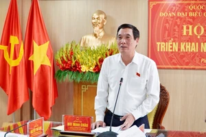 Trưởng Đoàn ĐBQH tỉnh Phú Thọ Bùi Minh Châu.