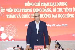 Bí thư Tỉnh ủy Phú Thọ Phạm Đại Dương phát biểu tại buổi làm việc.