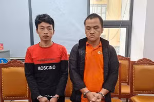 2 bị can tại CQ CSĐT. (Ảnh CA Hà Giang)