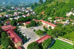 Trường PTDTBT THCS Thu Cúc được đầu tư khang trang.