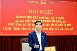 Bí thư Tỉnh ủy Vĩnh Phúc Dương Văn An phát biểu tại hội nghị.