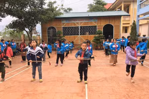 Học sinh Trường PTDT Bán trú Tiểu học Chí Cà, huyện Xín Mần, tỉnh Hà Giang.