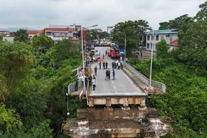 Không để học sinh gián đoạn học tập vì sự cố sập cầu Phong Châu