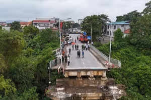 Không để học sinh gián đoạn học tập vì sự cố sập cầu Phong Châu