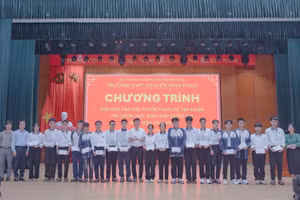Trường THPT Chuyên Vĩnh Phúc dẫn đầu thành tích thi học sinh giỏi quốc gia của tỉnh Phú Thọ.