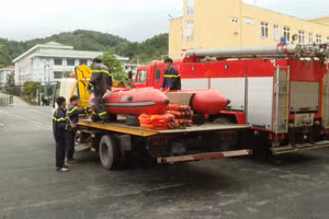 Lực lượng Cảnh sát PCCC và CNCH, Công an tỉnh Hà Giang sẵn sàng phương tiện phục vụ Kỳ thi tốt nghiệp THPT.