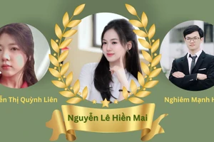 3 thủ khoa được UBND tỉnh Phú Thọ tặng bằng khen. Ảnh: Huyền Trang