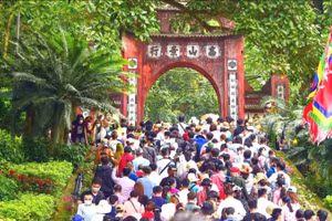 Khu di tích lịch sử Đền Hùng.