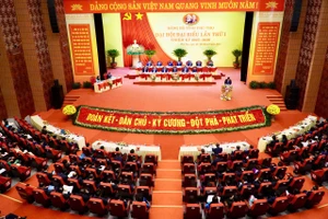 Đại hội đại biểu Đảng bộ tỉnh Phú Thọ lần thứ I, có sự tham dự của 500 đại biểu, đại diện cho hơn 257.000 Đảng viên trong toàn Đảng bộ. 