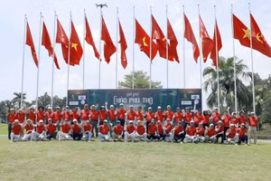 Giải đấu quy tụ 460 golfer.