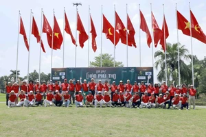 Giải đấu quy tụ 460 golfer.