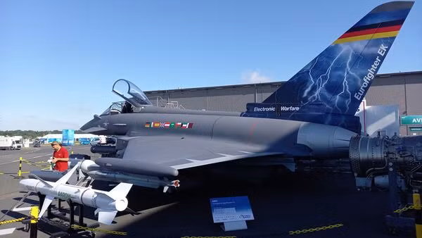 Máy bay tác chiến điện tử Eurofighter EK sẽ vô hiệu toàn bộ phòng không Nga?