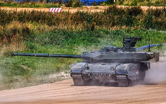 Động cơ 1.500 mã lực biến T-80 thành xe tăng nhanh và cơ động nhất thế giới