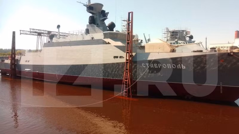 Tàu tên lửa tàng hình Stavropol được hạ thủy sau 6 năm chế tạo