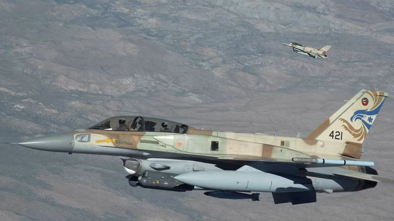 Sự cố nghiêm trọng khi tiêm kích F-16I Sufa tấn công nhầm binh sĩ Israel