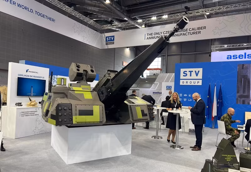 Hệ thống phòng không Skyranger 30 liên tiếp nhận hợp đồng lớn