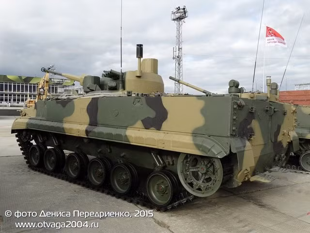 Pháo 57 mm trên BMP-3 sẽ dễ dàng bắn hạ M2 Bradley