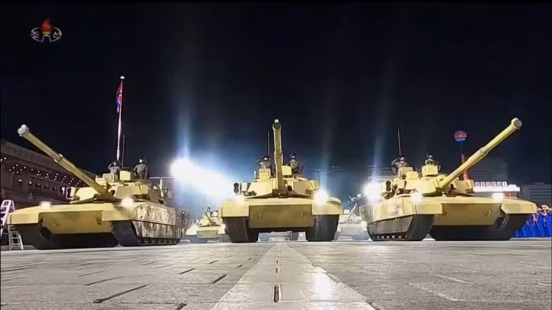 Armata Triều Tiên - xe tăng M2020 có tổ hợp phòng vệ chủ động đặc biệt