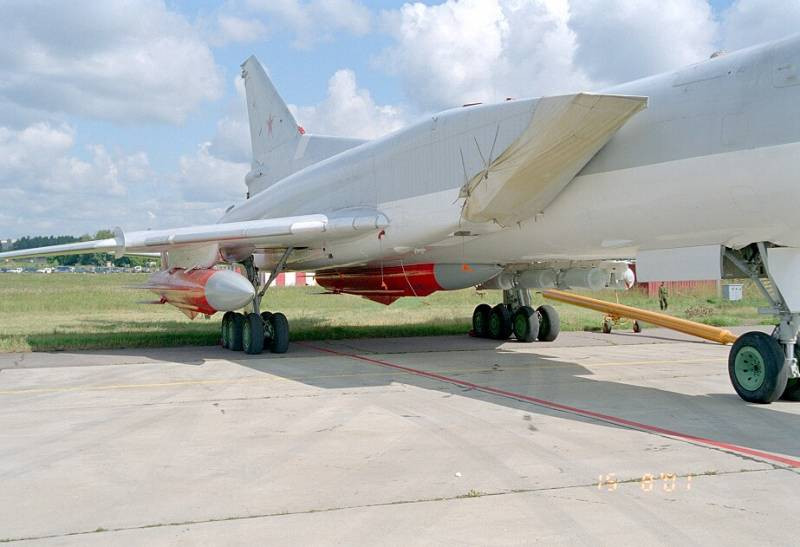 Vì sao Ukraine đặc biệt lo ngại tên lửa Kh-32 nâng cấp?