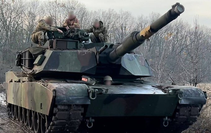 Mỹ yêu cầu Ukraine trả lại xe tăng Abrams?