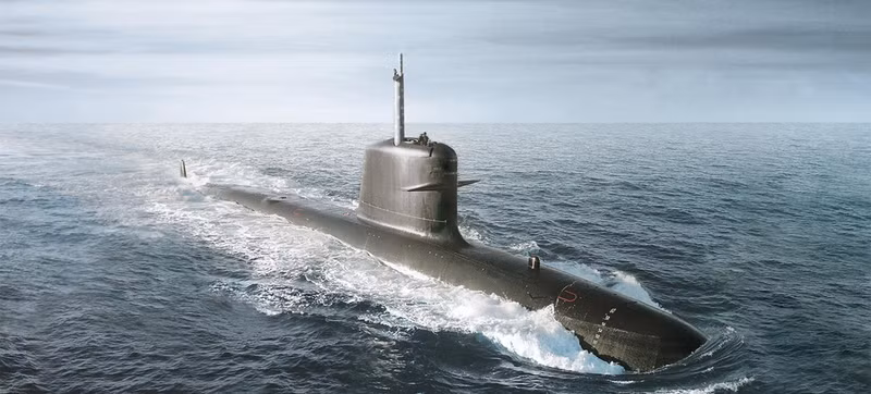 Thân tàu ngầm Scorpene đường kính 6,2 m được làm bằng thép 80 HLES, có khả năng chịu được áp lực ở độ sâu 350 m, bên trong thân tàu chia làm 2 khoang. Tàu ngầm Scorpene bản hiện đại nhất tiến vào thị trường Đông Nam Á