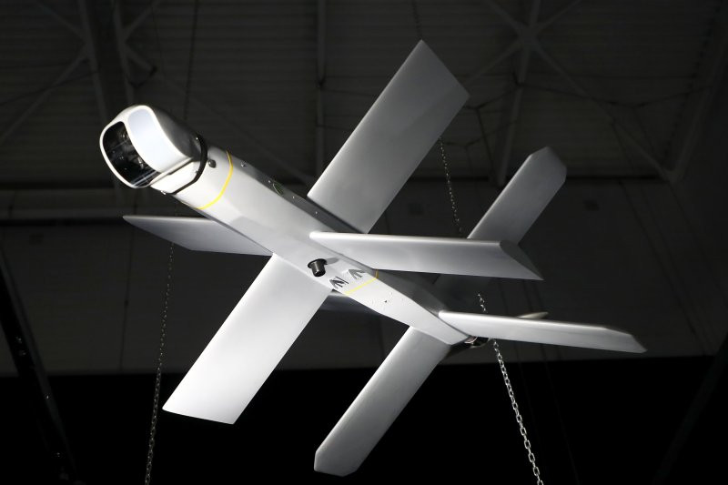 Ấn phẩm NI sau đó đã quyết định tổng hợp danh sách máy bay không người lái được coi là nguy hiểm nhất hiện nay, trong đó chiếc Lancet của Nga giữ vị trí hàng đầu. Báo Mỹ xếp hạng vũ khí Nga đang nổi bật nhất trên chiến địa