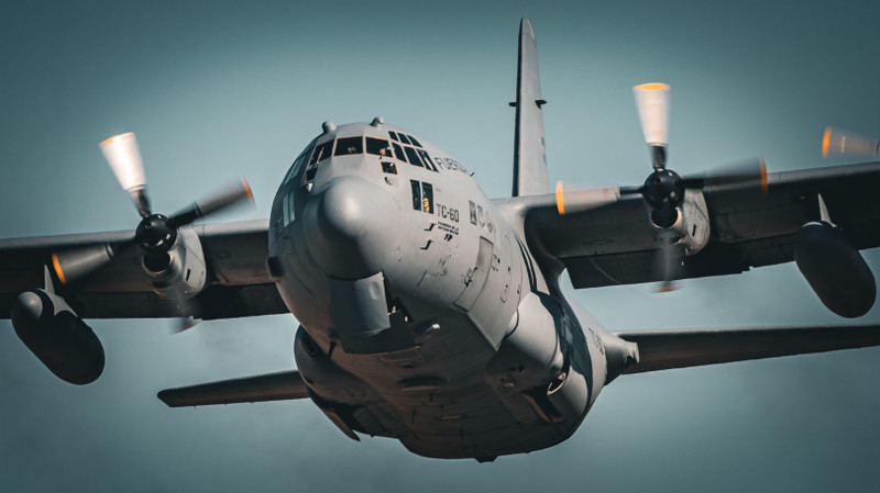Mỹ tặng máy bay vận tải C-130H Hercules cho đồng minh thân thiết