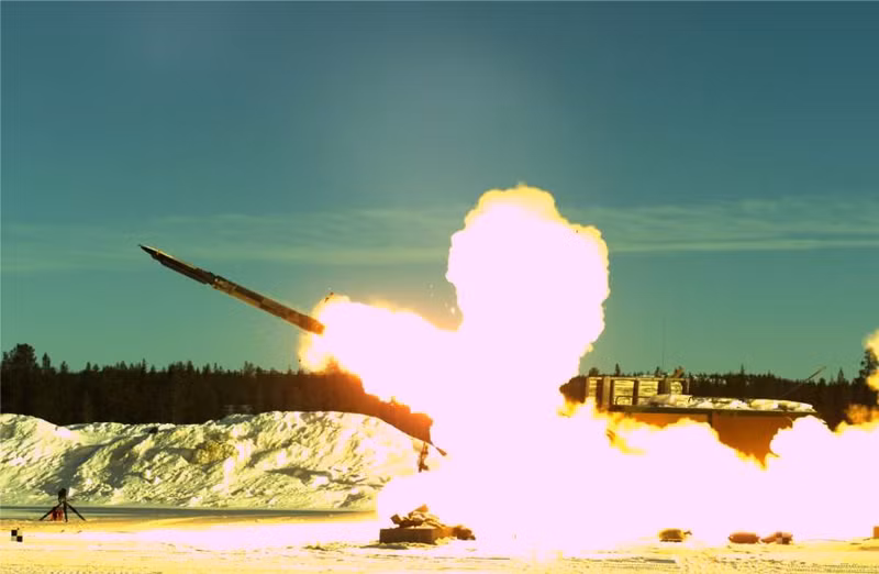 Đạn GLSDB cực mạnh đã được gửi tới cho HIMARS