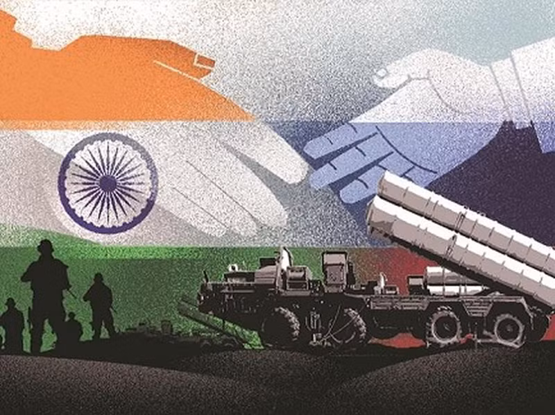Ấn Độ - quốc gia đã nhận khoảng 65% vũ khí từ Nga trong hai thập kỷ qua, đang giảm mua sản phẩm quốc phòng từ Moskva khi đẩy mạnh hợp tác quân sự với Mỹ, châu Âu và Israel. Ấn Độ điều chỉnh việc mua vũ khí