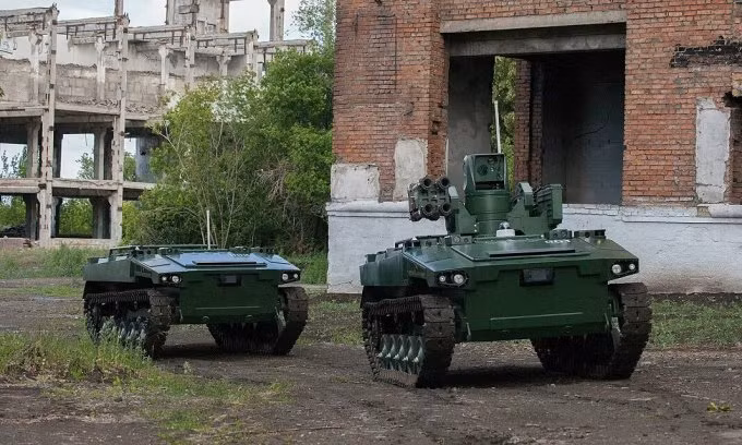 Robot Marker không thể sử dụng do dễ tổn thương trước tác chiến điện tử