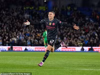 Man City đè bẹp Brighton, khiến Arsenal ‘tim đập chân run’ 