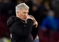 Bàn thắng bằng lưng khiến Tottenham ‘ôm hận’ vòng 31 Ngoại hạng Anh 