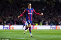 Arsenal hóa giải lời nguyền Champions League, thẳng tiến vào tứ kết