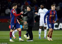 Arsenal hóa giải lời nguyền Champions League, thẳng tiến vào tứ kết