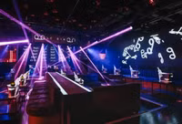 Tiết lộ buổi tiệc thâu đêm của tuyển thủ Anh