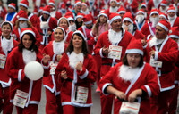 Độc đáo cuộc thi chạy của các ông già Noel khắp thế giới ảnh 20