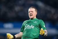 Cảnh tượng xấu xí trong trận Everton hạ Newcastle 3-0