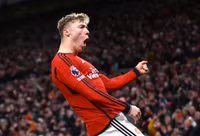 Man Utd chia điểm với Tottenham, HLV Ten Hag tức giận 