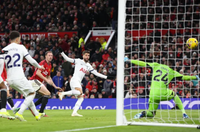 Man Utd chia điểm với Tottenham, HLV Ten Hag tức giận 