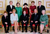 30 bức ảnh ít biết về cuộc đời Công nương Diana yểu mệnh - ảnh 21